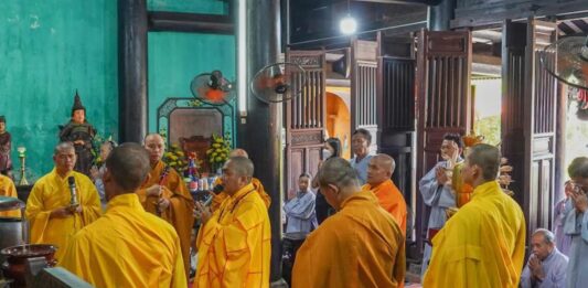 Video QCB: Hội An – Trang nghiêm lễ húy nhật lần thứ 309 Thiền sư Hương Hải tại chùa Hải Tạng