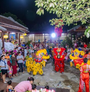 Điện Bàn: Điểm sinh hoạt Phật giáo đạo tràng Đông Hồ tổ chức vui tết trung thu cho các em thiếu nhi