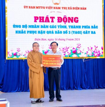 Điện Bàn: BTS Phật giáo thị xã ủng hộ bà con miền Bắc khắc phục hậu quả bão số 3 (Yagi) và tặng kinh phí xây nhà đại đoàn kết